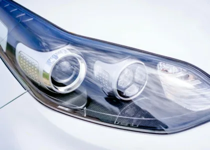 Photo by Atlantic Ambience on Pexels | Poles Headlamp Lampu Kusam Jadi Bening Restorasi Headlamp illustration