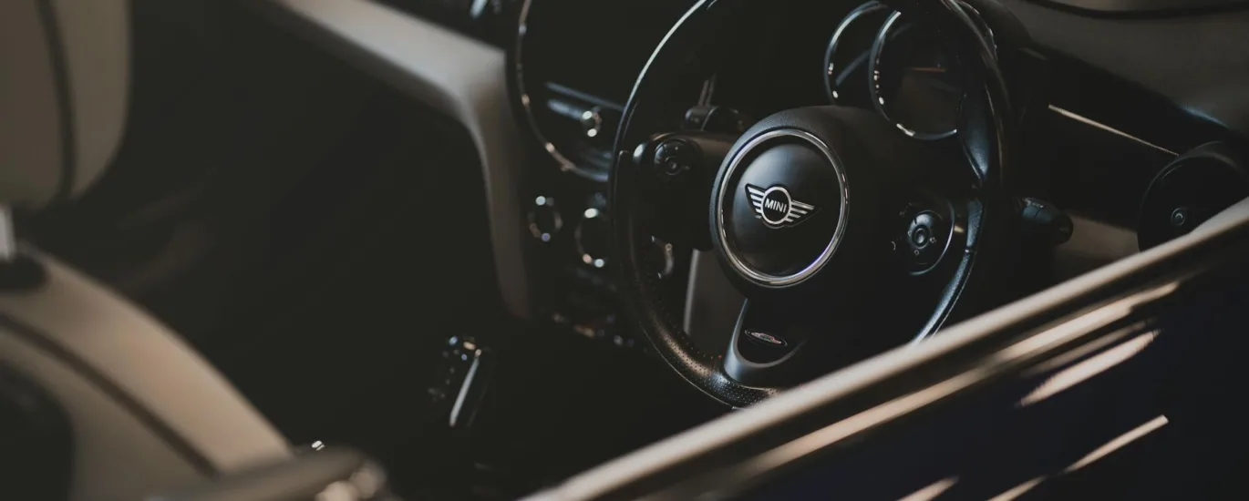 Photo by Dhally Romy on Pexels | Detailing Mobil Jogja illustration